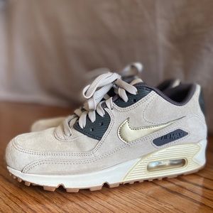 Nike Air Max 90 Premium Suede 'String Gold'